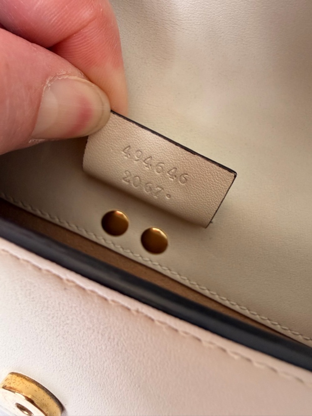 Gucci Sylvie Mini WOC detachable Crossbody chain LIKE NEW - Picture 11 of 11